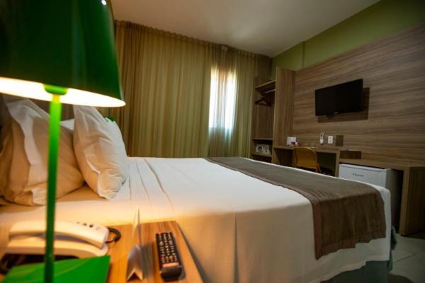 Mais Hotel Aeroporto Salvador Лауру-ди-Фрейтас Экстерьер фото
