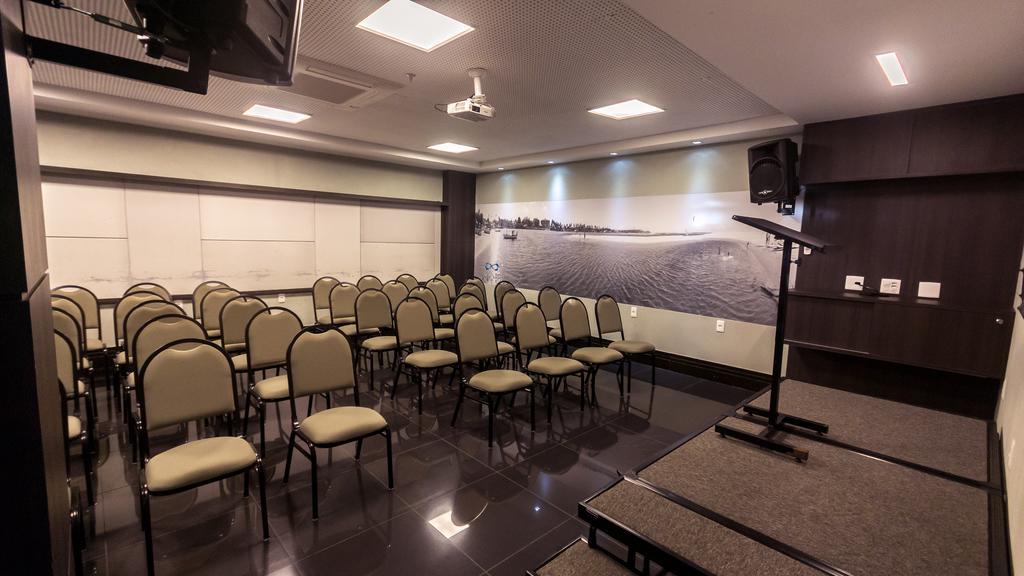 Mais Hotel Aeroporto Salvador Лауру-ди-Фрейтас Экстерьер фото